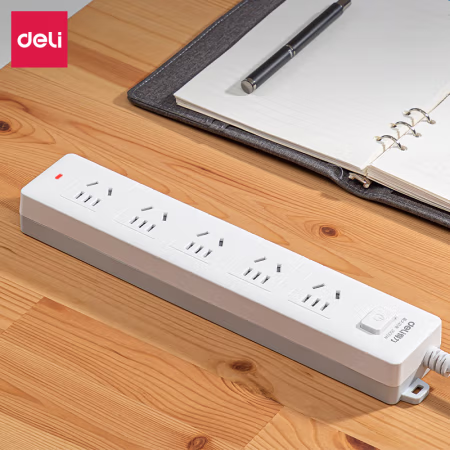 得力18154(1.8)延长线插座_5组_1.8米_PE袋装(白)(个)