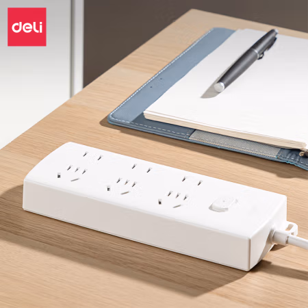 得力LX113(1.8)莹白系列延长线插座_3+3_1.8米_PVC袋(白)(个