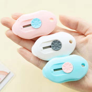 晨光(M&G) ASS91361 便携式迷你美工刀 (计价单位：把) 多色