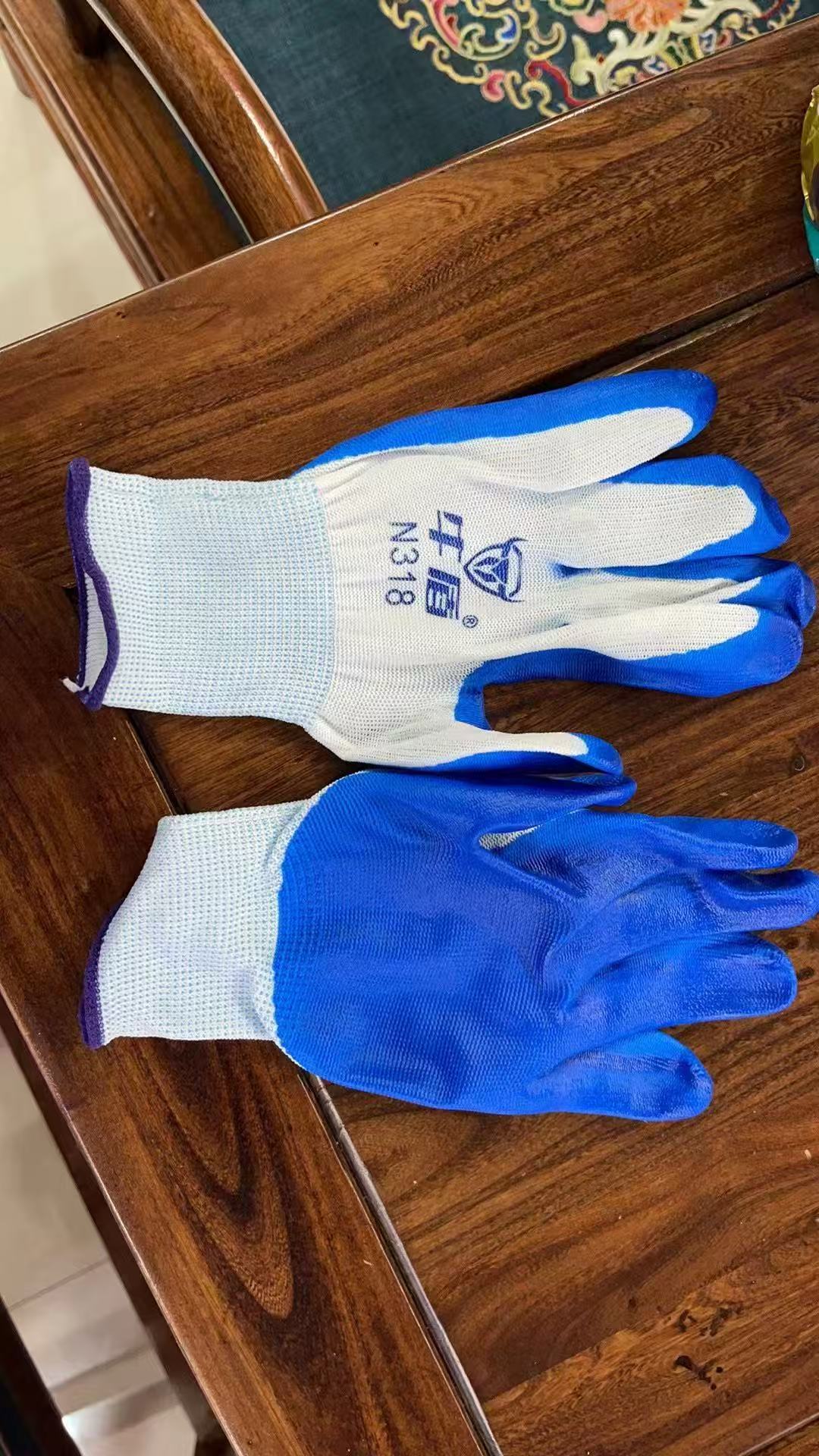 涂掌耐磨胶线手套